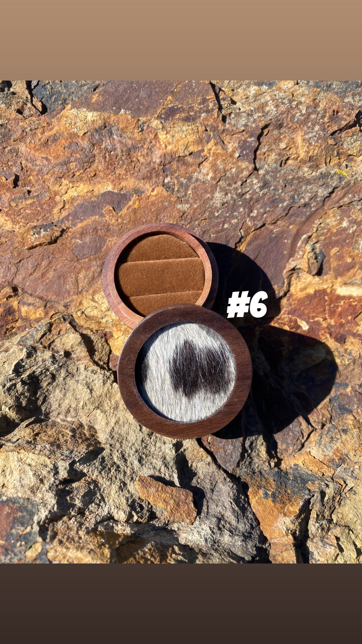 Cowhide double ring box