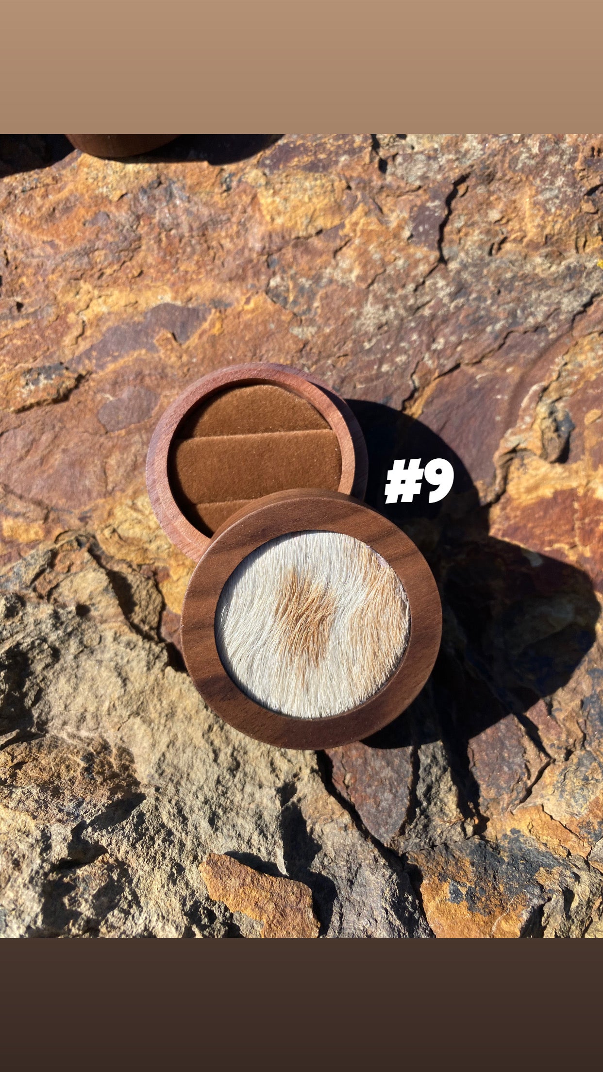Cowhide double ring box